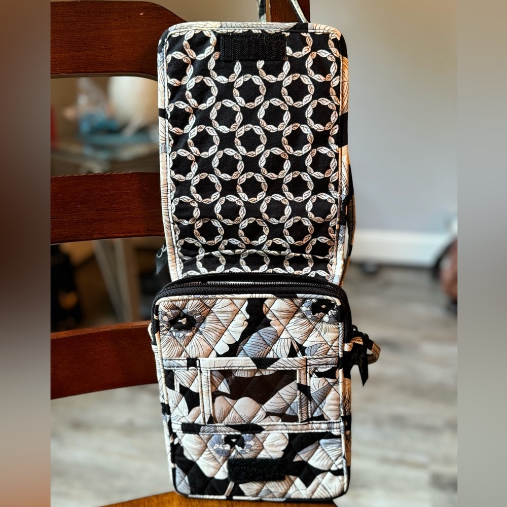 Vera Bradley, Mini Hipster handbag in Camellia